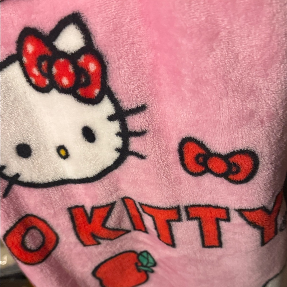 Hello Kitty Pink throw - Picture 2 of 4